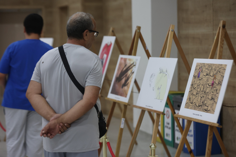 Uluslararası Karikatür Yarışması Ödülleri Dünyayı Karikatürlerle Buluşturdu: Aşk/Sevgi Temalı Etkinlikte Rekor Katılım