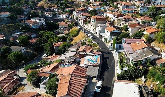 Asfalt Seferberliğinin Nabzı: Narlıdere’nin Yollarında Rekor Bir Dönüşüm Başladı