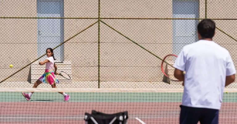 Baba-Kızın Tenis Tutkusu: İtfaiyecilikten Kortlara Uzanan Başarı Hikayesi
