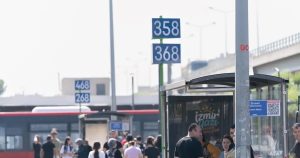 Bornova Aktarma İstasyonu Yeniden Doğdu: Yeşil ve Işıkla Aydınlanan Ulaşım Noktası