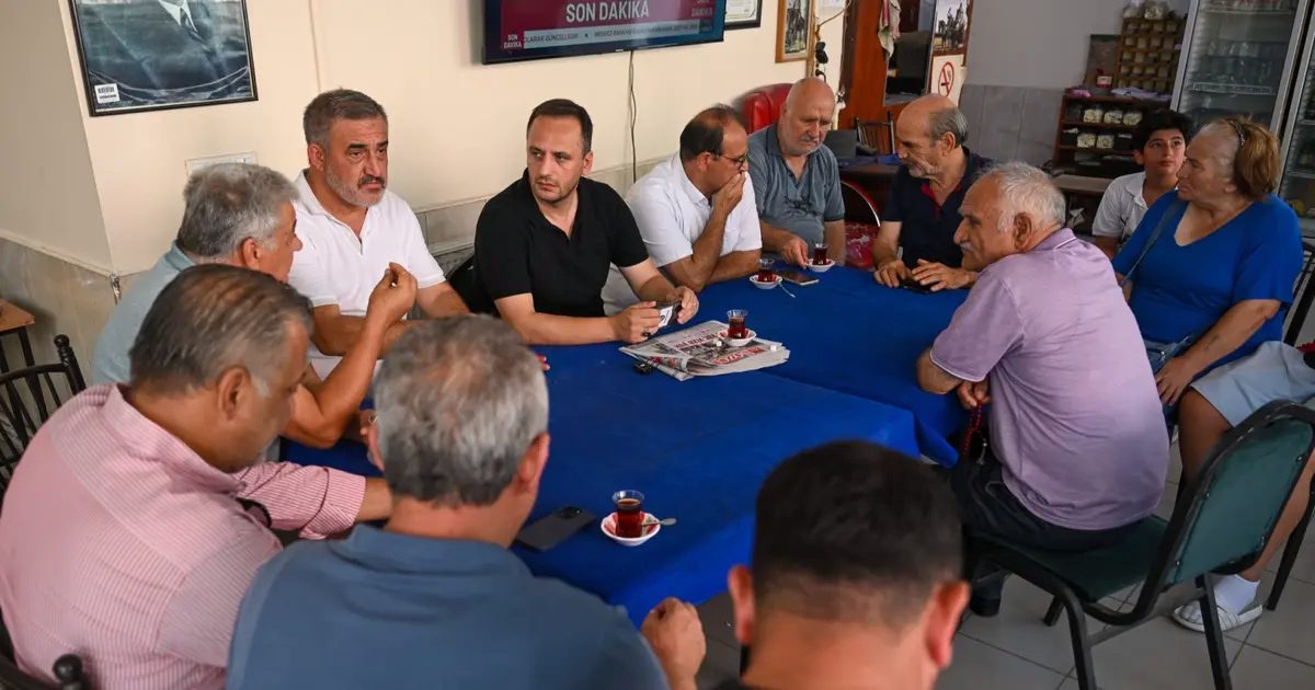 Bornova’da Sokaklardan Gelen Yönetim: Ömer Eşki Ümit’te Vatandaşla Buluştu