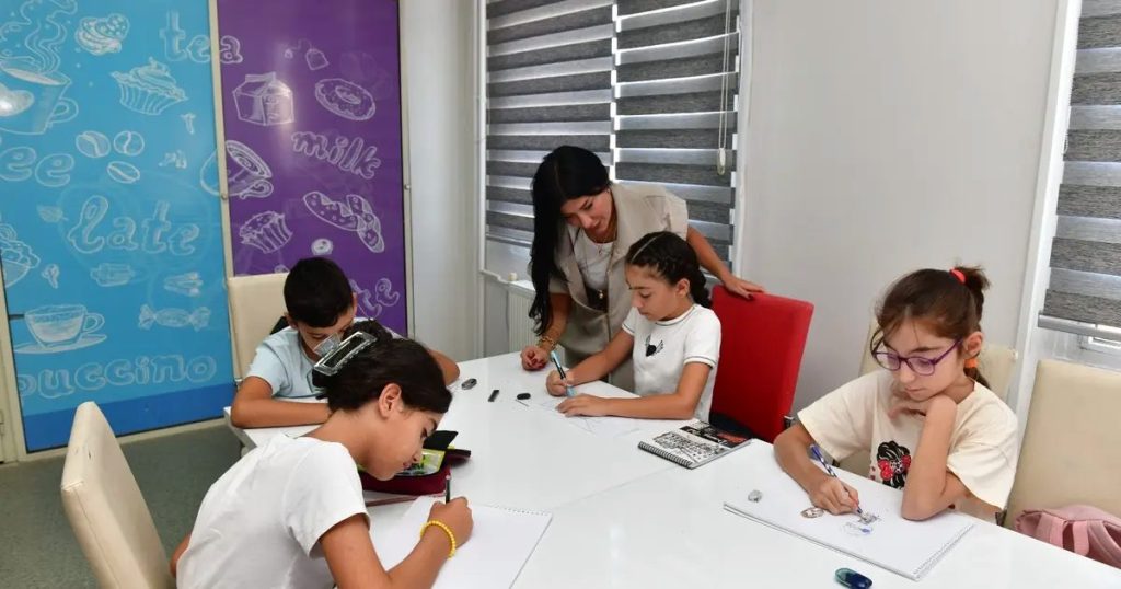 Çiğli’de Sanat ve Kültür Dolu Güz Dönemi: Kurslar Her Yaşa Ulaşıyor