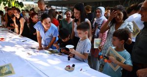 Çocuklar Yaz Tatilini Robotik Kodlama ile Şekillendiriyor: Efes Selçuk’ta Ücretsiz Kurs Büyük İlgi Gördü