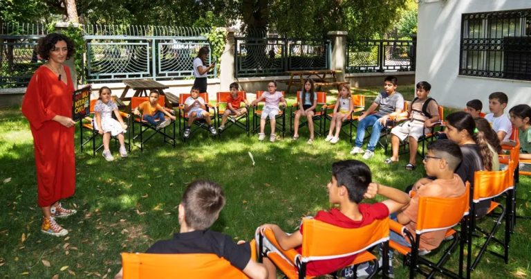 Çocuklarla Yazın Hayal Gücü Keşfi: Hasan Âli Yücel Kütüphanesi’nde Atölyeler Başladı