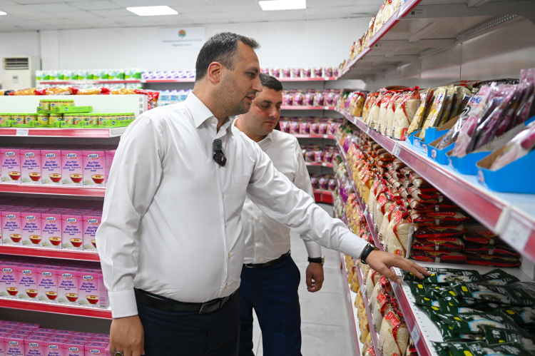 Dayanışma Tarlası ile Bornova-Torbalı Kooperatif Köprüsü Kuruldu: Üretici Kadınlar ve Öğrenciler El Ele