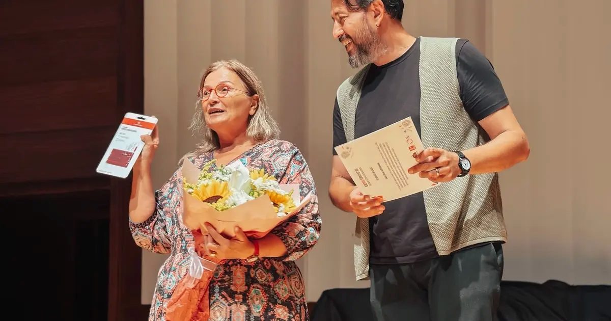EDERED 2026 İzmir’de Bütünüyle Yeni Bir Dünya Kütüphanesi: Gençler Sahneye Dokunuyor
