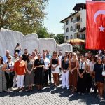 Efes Selçuk’ta Kurtuluş Yoluyla Yeniden Doğuş: 26 Ağustos Anma Programı Coşkusu