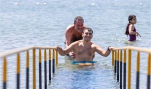 Engelliler İçin Mavi Yolculuk: İzmir’in Engelsiz Plaj Seferleri ve Umut Dolu Anlar