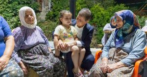 Erikli’de Sürpriz Ziyaret: Başkandan Akşam Çayı ve Kooperatif Çağrısı