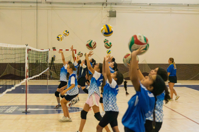 Geleceğin Şampiyonlarını Yetiştirmek İçin Voleybol Tutkusunu Ağırlıyoruz