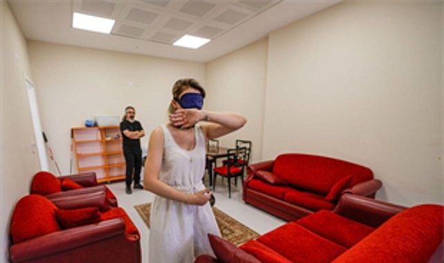 Görme Engelli Bireyler İçin Bağımsız Yaşam Beceri Eğitimi: İzmir’de Hizmet Sunumunu Dönüştüren Eğitim Yolculuğu