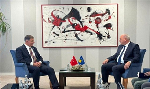 İzmir-Kosova Zirvesi: Şehirler Arası Yeni Ekonomi ve Kültür Köprüleri Atılıyor