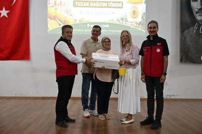 İzmir’de Biyoteknik Mücadeleyle Güvenilir Gıda İçin Yenilikçi Adımlar: Üreticilerle Sahada Doğrudan İş Birliği ve Kalıntı Riskinin Azaltılması