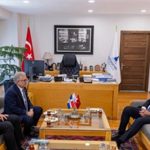 İzmir’de Diplomasi Rüzgârı: Dominik Cumhuriyeti Büyükelçisi Lora ve Heyetinin Şehrimizle Büyüyen İş Birliği Yolculuğu
