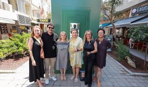 İzmir’in Sesli Hafızası: İsmail Sivri’nin Anısında Mesleğin Kutup Yıldızı Olarak Işığın Devamı