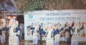 İzmir’in Zeybek Coşkusu: Ohrid Festivali’nde Narlıdere’yi Anlatan Gurur Dolu Gösteri
