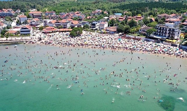 Kandıra’nın Karadeniz Celsiği: Mavi Bayraklı Plajlardan Zambak Yolu’na Uzanan Unutulmaz Yaz Deneyimi