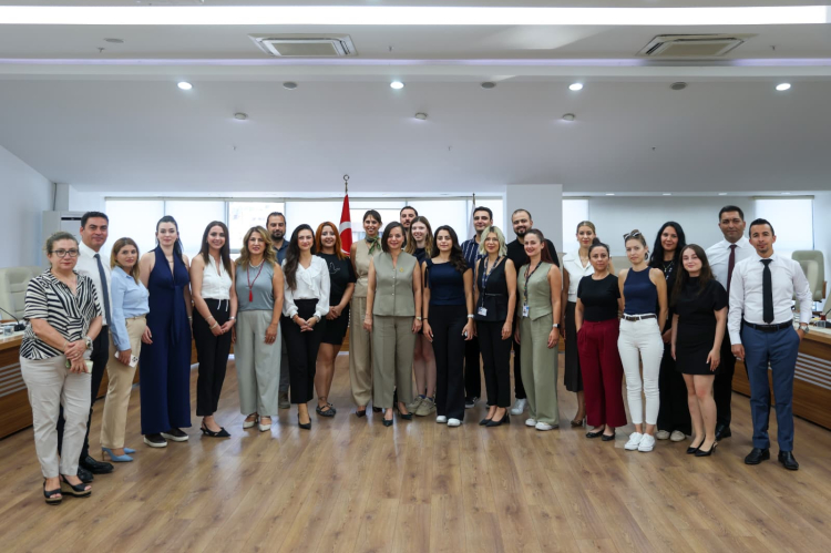 Karabağlar’da İstihdam Hamlesi: Kadınlardan Gençlere Uzanan Başarı Hikayesi