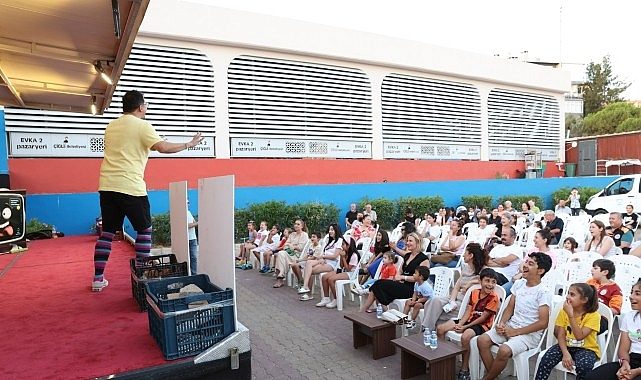 Kültürün Sokağına Taşınan Işıklı Adımlar: Mahalle Tiyatrosu ve Deprem Bilinci Birlikte Büyüyor