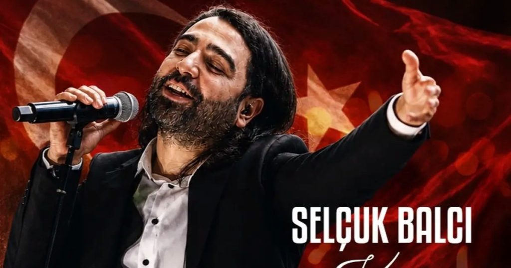 Maltepe’de Zafer Bayramı Coşkusu: Bando Konseri ve Meşaleli Yürüyüşle Başlayan Kutlama