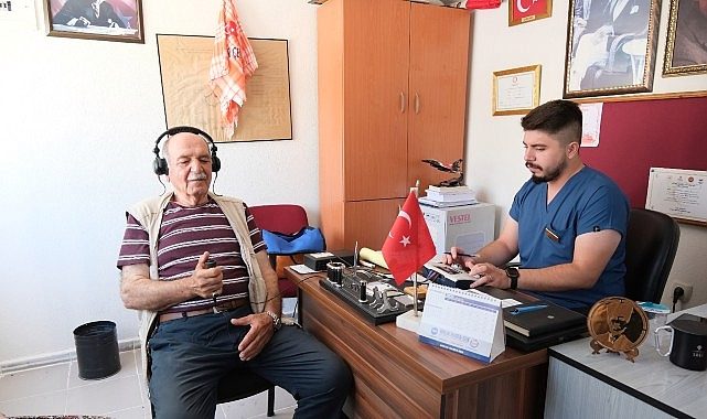 Menemen’in Sağlık Hamlesi: Odyometri Testleri Köy Köy Evlere Gidiyor, Geleceğin Sağlığı İçin Yarınlara Umutla Bakıyoruz