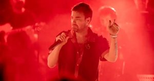 Murat Dalkılıç Sahnede Yılların Dönüşü: Seyirciyi Büyüleyen Konser ve Yeni Reklam Görüşmeleri
