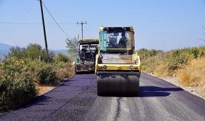 Teos Caddesi’nde Asfalt ve Üstyapıda Yeni Dönem: Seferihisar ve İzmir Büyükşehir’in Güç Birliğiyle Yollar Yenileniyor
