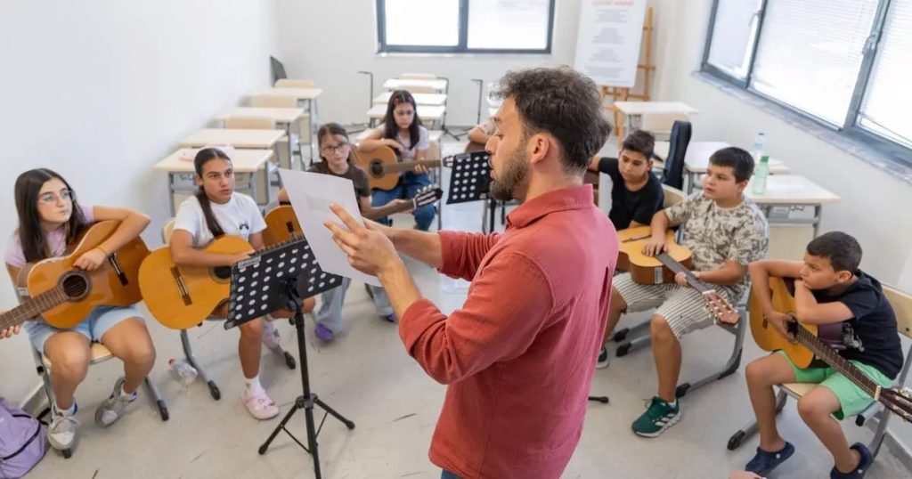 Yaz Tatilinde Bilimden Sanata Uzanan Campus: İzmir’in Ücretsiz Yaz Okulu Deneyimi
