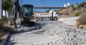 Bornova’da Tehlikelü Taşlar Teklif Edilen Hızlı Müdahale ile Ortadan Kaldırıldı: Komşular İçin Güvenli Yol