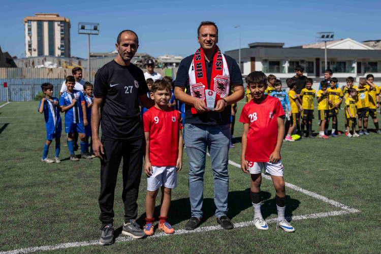 Doğanlar Sahası Yeniden Açıldı: U-12 Şenliğiyle Gençler Spora Kavuştu
