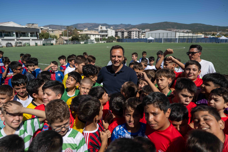 Doğanlar Sahası Yeniden Açıldı: U-12 Şenliğiyle Gençler Spora Kavuştu
