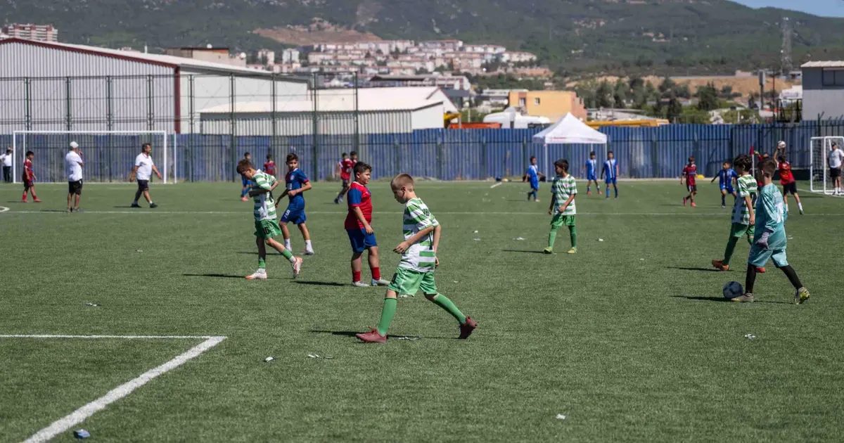 Doğanlar Sahası Yeniden Açıldı: U-12 Şenliğiyle Gençler Spora Kavuştu