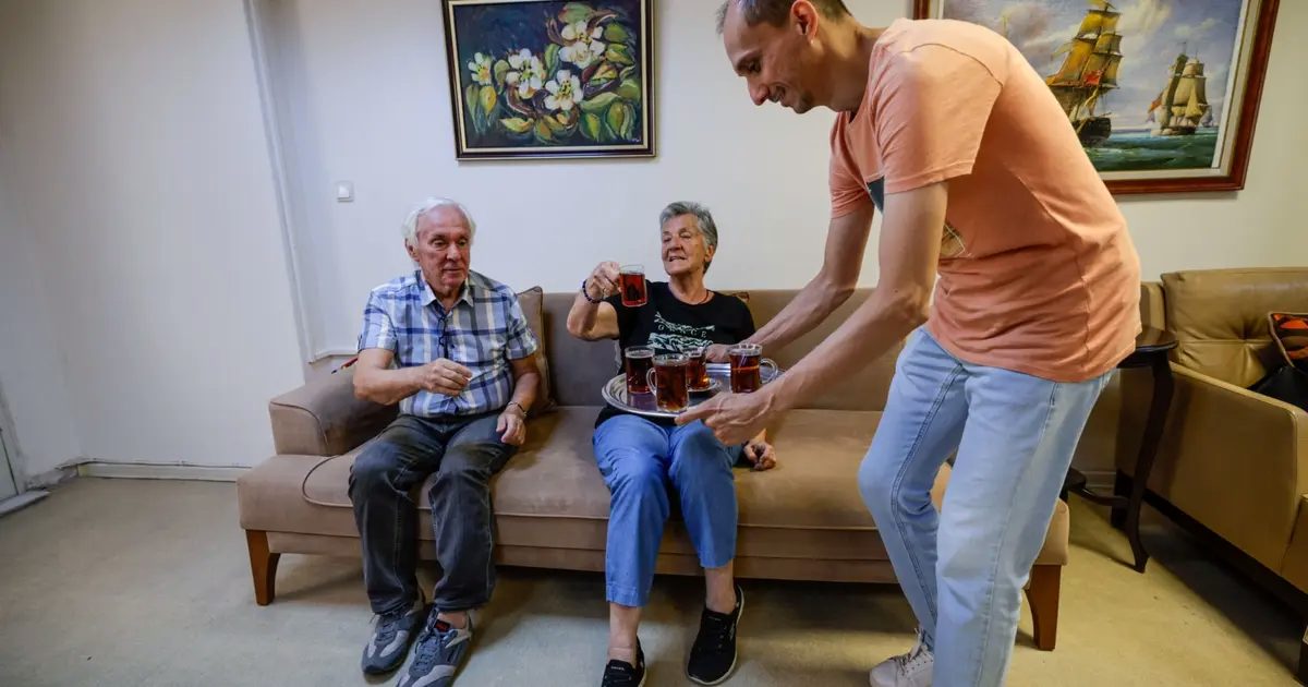 Dünya Alzheimer Günü: İzmir’de Erken Tanı ve Yaşam Kalitesini Destekleyen Merkez