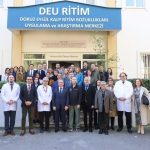 EHRA Seçimiyle Türkiye’yi Gururlandıran Uygulama ve Araştırma Merkezi: Özcan ve DEÜ’nin Avrupa’daki Akreditasyonu Sürüyor
