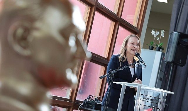 Emeklilerin Sesini Yürekten Yükselten Konak Belediye Başkanı ve İzmir’de Büyük Mutabakat: Onurlu Yaşam için Harekete Geçildi