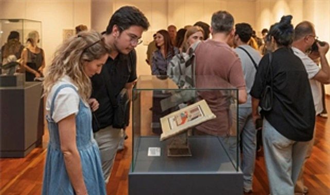 Hakikatin Hafızası: İzmir’in Nadir Eserleriyle Zamanın Işığında Yolculuk