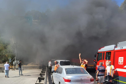 İzmir’de Çiğli Yolu Üzerinde Tır Yangını: Dumanlar Tüneli Kapladı, Yol Güvenliği Yenilendi