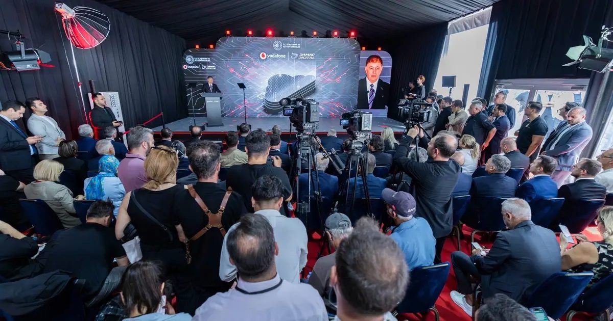 İzmir’in Dijital Dönüşümüne Öncü: Vodafone İzmir Veri Merkezi Açılışı ve Yatırım Çağrısı