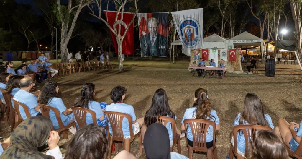 İzmir’in Sosyal Dokusu ve Planlama Vizyonu: Tugay ve Yıldırım’dan Şehir Plancılarında İlham