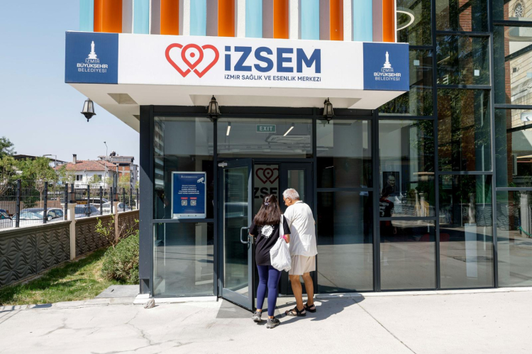 İzmir’in Ücretsiz Esenlik Merkezi: Herkes İçin Erişilebilir Sağlık ve Psikolojik Destek Ağı