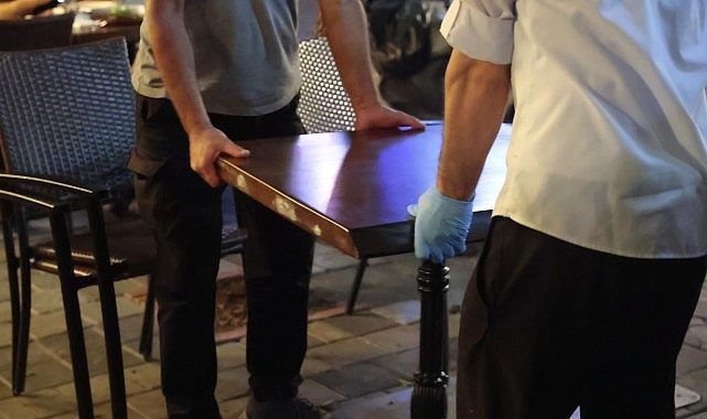 Kaldırımların Güvenliği İçin Gece Denetimi: Ruhsatsız Canlı Miyatık ve Gürültüye Karşı Konak’ın Kararlı Adımları