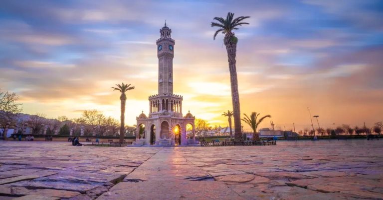 Kent Rehberi Yeni Nesil: İzmir’in Dijital Haritacılıkta Devrim Niteliğinde Güncellemesi
