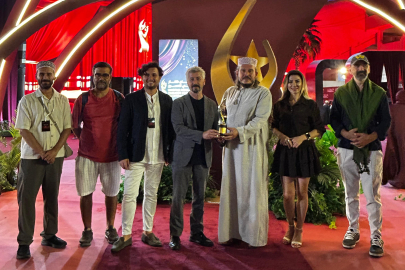 Maltepe Tiyatrosu’nun Hamlet’i Dhofar Festivali’nde En İyi Kostümle Taçlandı