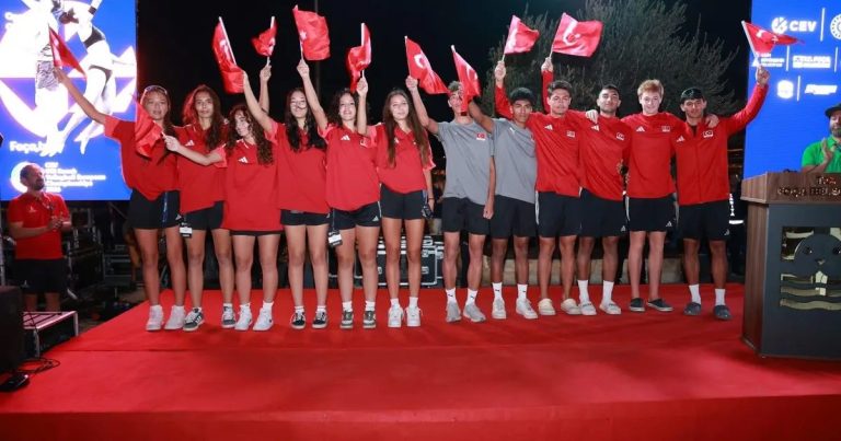 Motivasyon Dolu Başlangıç: Avrupa Plaj Voleybolu Şampiyonası Foça’da Başladı