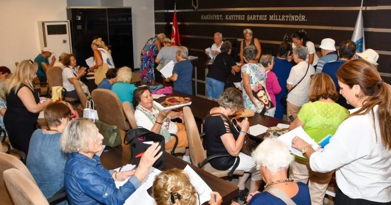 Narlıdere’de 3. Yaş Üniversitesi Başlıyor: Yaşlılar İçin Zihinsel ve Sosyal Gelişimin Yeni Adımı