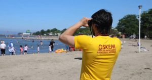 OSKEM’in Plaj Güvenliğiyle 97 Boğulma Tehlikesi Atlatıldı: Şehrin Kıyılarında Kontrol Sıkı