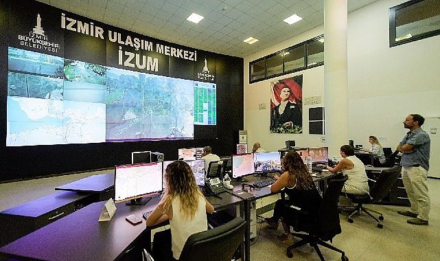 Şehrin Nabzı: Yeni Eğitim Öncüsü Ulaşım Hazırlıklarıyla Dolup Taşarken İzmir’de Sahada Güvenli ve Akıcı Yolculuklar İçin Tüm Ekipler Harekete Geçti