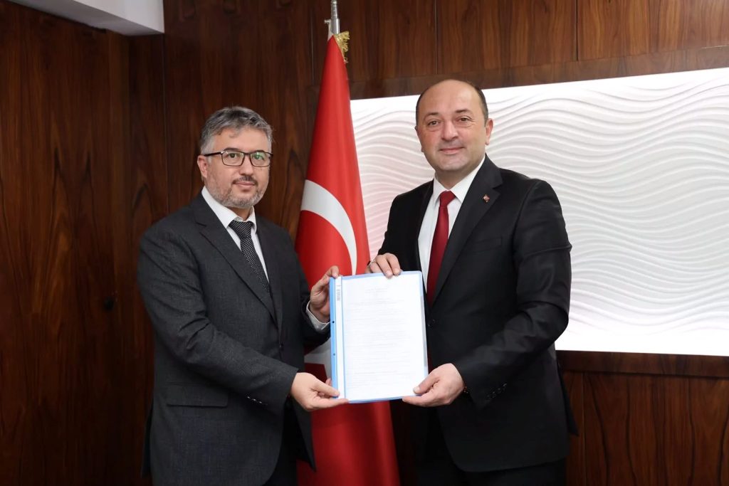 Camilerde Temizlikte Yeni Dönem: İş Birliğiyle Daha Temiz ve Düzenli Hizmet
