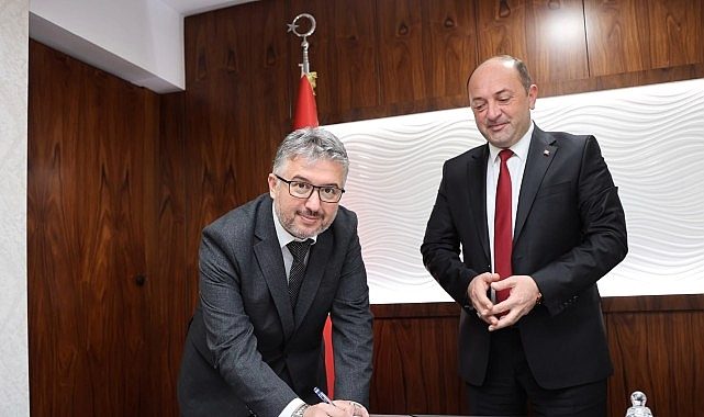 Camilerin Temizliği için Şehrin Kalbi Atıyor: Geyve’de Belediye-Müftülük İş Birliğiyle Yeni Dönem Başlıyor
