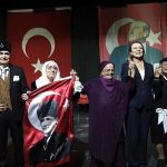 Cumhuriyet Işığında Çınarlardan Yükselen Sesler: Zihinlerde ve Kalplerde Bir Nostalji Serüveni